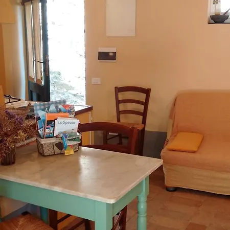 One Bedroom House With Terrace And Wifi At Caste * La Foce