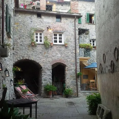 One Bedroom House With Terrace And Wifi At Caste * La Foce
