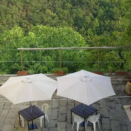 Dom wakacyjny One Bedroom House With Terrace And Wifi At Caste